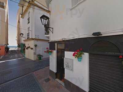 Jasmin Lebanese Restaurant