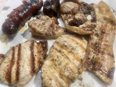 Grill La Parrilla De Carmen