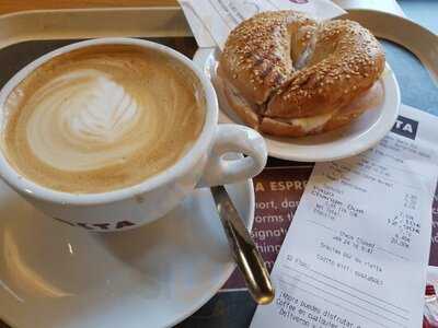 Costa Coffee Diagonal