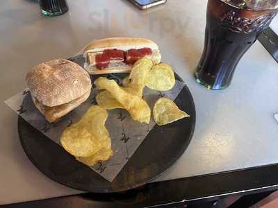 100 Montaditos