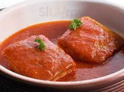 La Retama Cerveceria Restaurant & Bistro