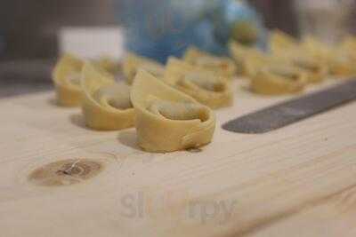 Angela Bertoni Pasta Fresca Des De 1965