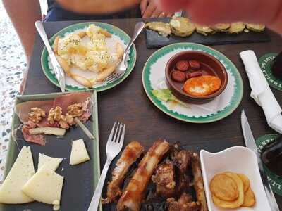 El Andaluz Bar & Tapas