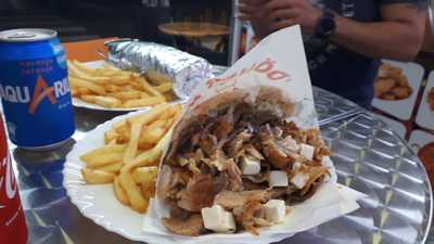 Kebab Albir Y Pollos Naranja