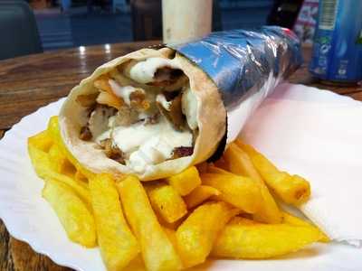 Kebab Albir Y Pollos Naranja