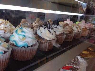 Cake Shop Ana Quevedo