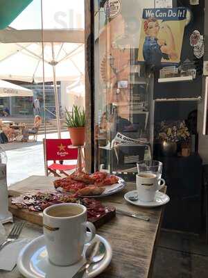Cafe Catalina