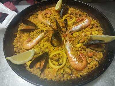 El Mundo De Las 6 Paellas