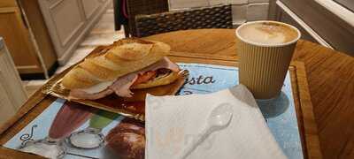 La Canasta Av. Aurora