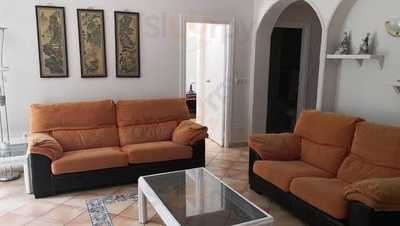 Completely Marbella Garden Cafe