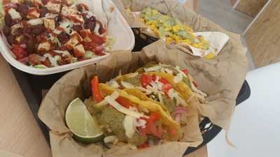 Guacamole Mexican Food