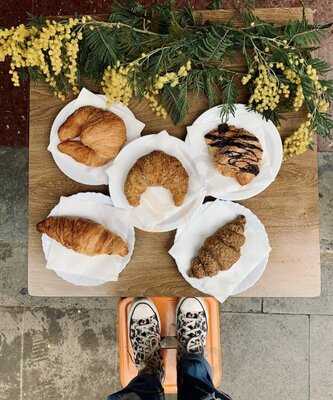 La Pausa Coffee Corner