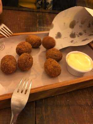 Taberna Del Volapié Strachan