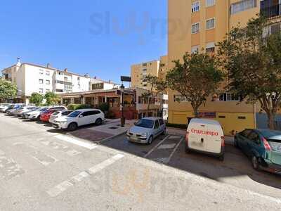 Pizzeria Hamburgueseria Iiwi-servicio A Domicilio