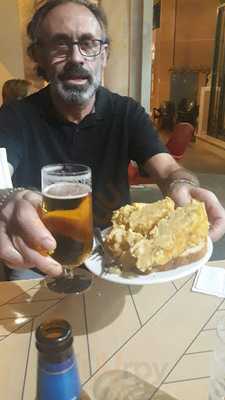 Bar Cafetería El Templo Del Pincho