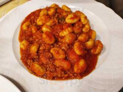 La Pizzeria Ristorante Buon Gusto