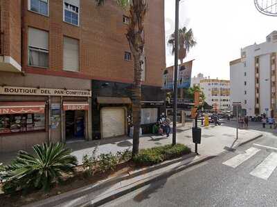 Vinos Y Tapas Azafrán