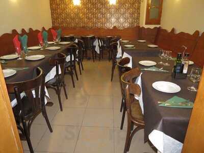 Taj Mahal Restaurant