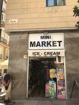 Mini Market Café
