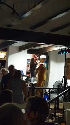 Novas Restaurant And Lounge Bar