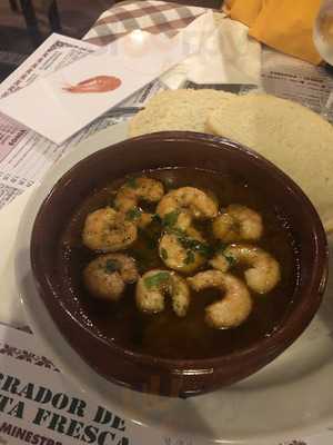 Tiki Pizzeria And Resturant