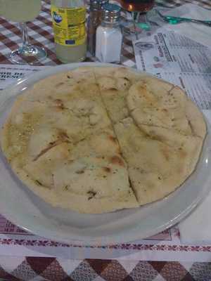 Tiki Pizzeria And Resturant