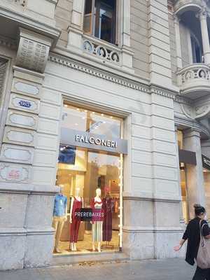 Botiga Les Corts Catalans