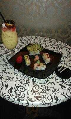 Sabores Sushi & Lounge Bar