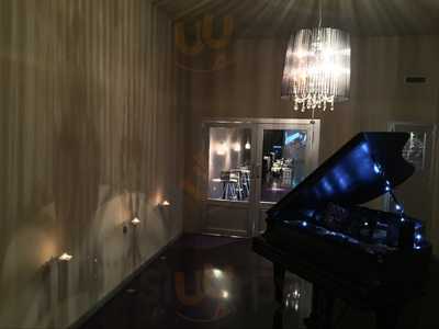 Sabores Sushi & Lounge Bar