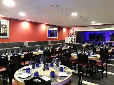 Fenicia Restaurant & Lounge