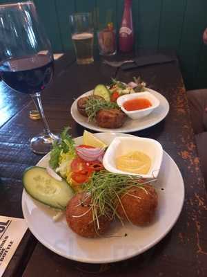 The Church Irish Bar, Albir