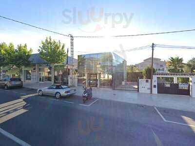 The Church Irish Bar, Albir