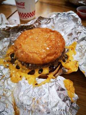 Five Guys Diagonal Mar