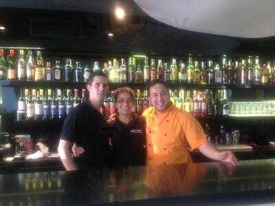 Domo Restaurant & Lounge Bar