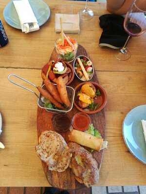 Taberna Miramar & Bloom