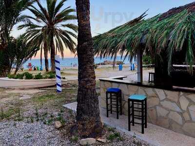 Chiringuito La Cabaña - Playa La Caleta Villajoyosa