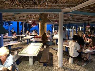 Chiringuito La Cabaña - Playa La Caleta Villajoyosa