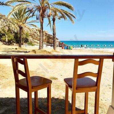 Chiringuito La Cabaña - Playa La Caleta Villajoyosa