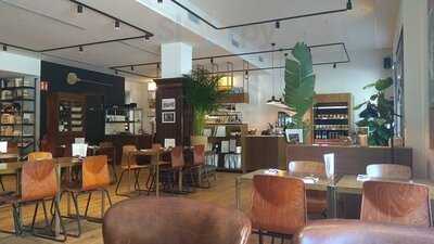 Vascobelo V-bar Urgell-londres