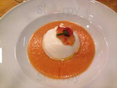 Mika Bistrot Restaurant