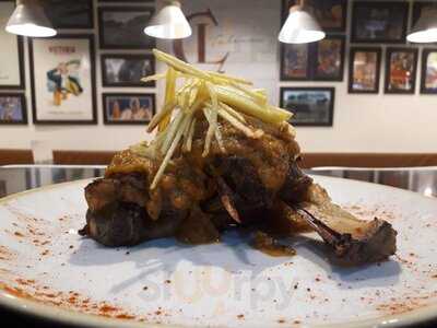 La Cayetana Taberna Malaga