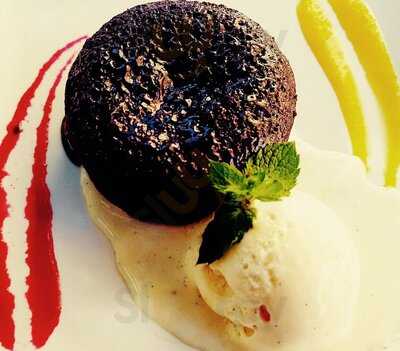 The 44 Lounge And Restaurant