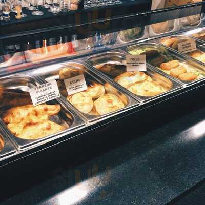 Restaurante Siete Y Tres