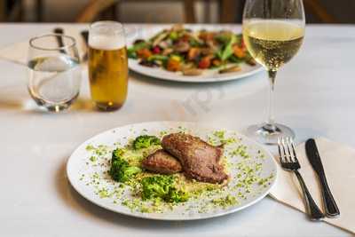 Enrique Tomás Experience