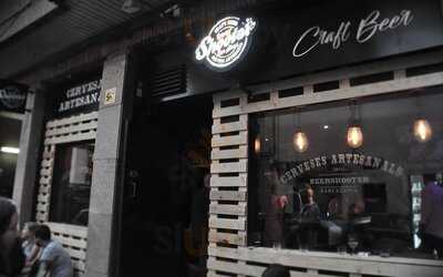 Beershooter Francesc Macià