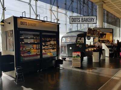 Dots Bakery