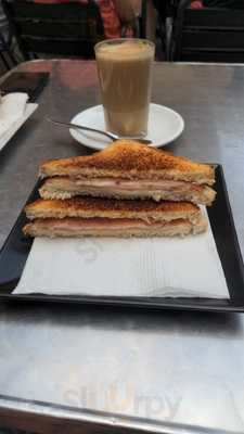 Bar Cafeteria El Mercat