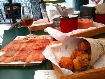 Taberna Del Volapié Puerto Banús