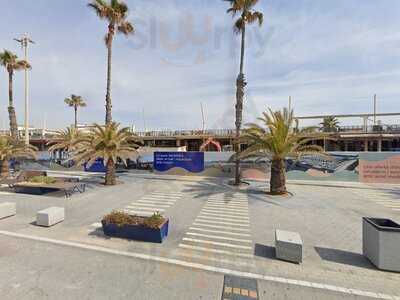 Barcelona Cave Beach