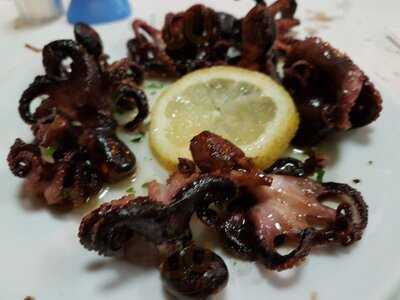 Bar Restaurant Els Tres Bots